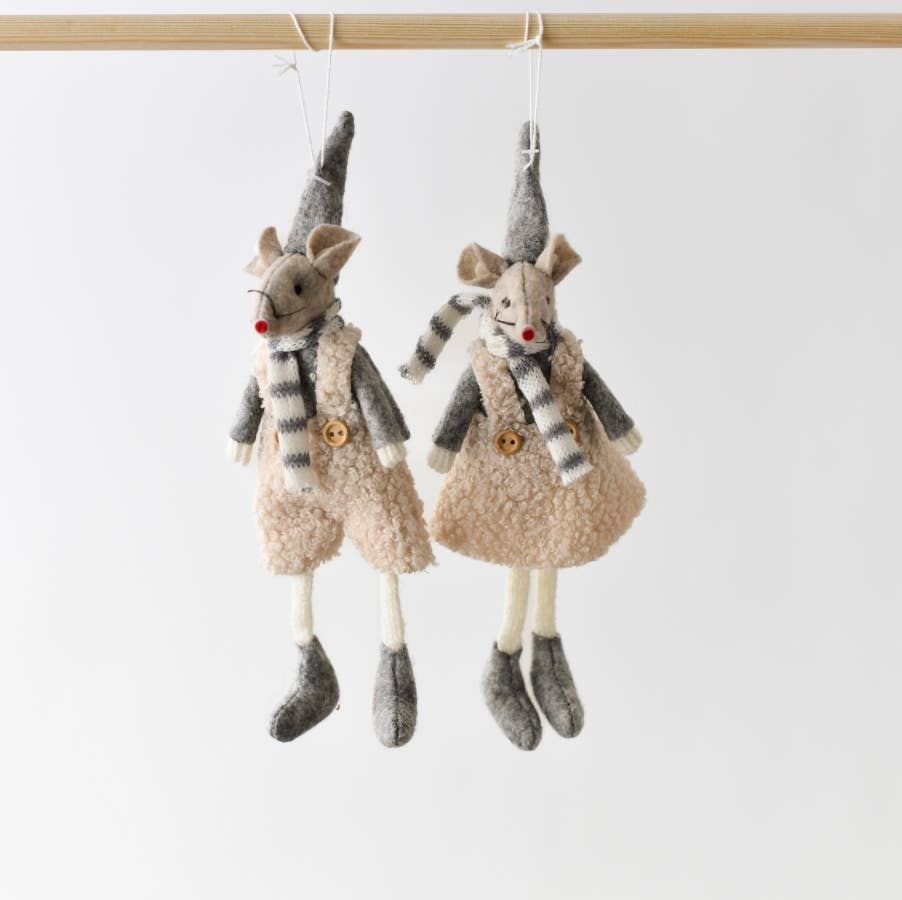2/A Boy & Girl Mice Hangers 17cm