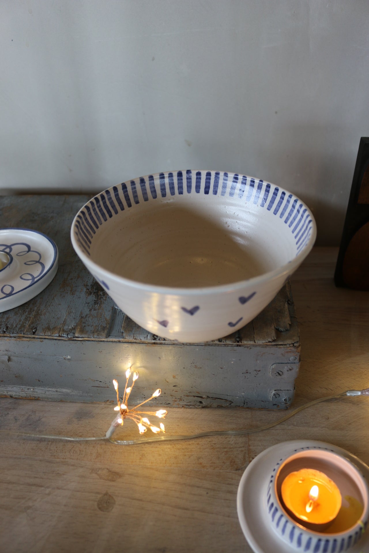 Little Hearts Bowl with inner Stripes