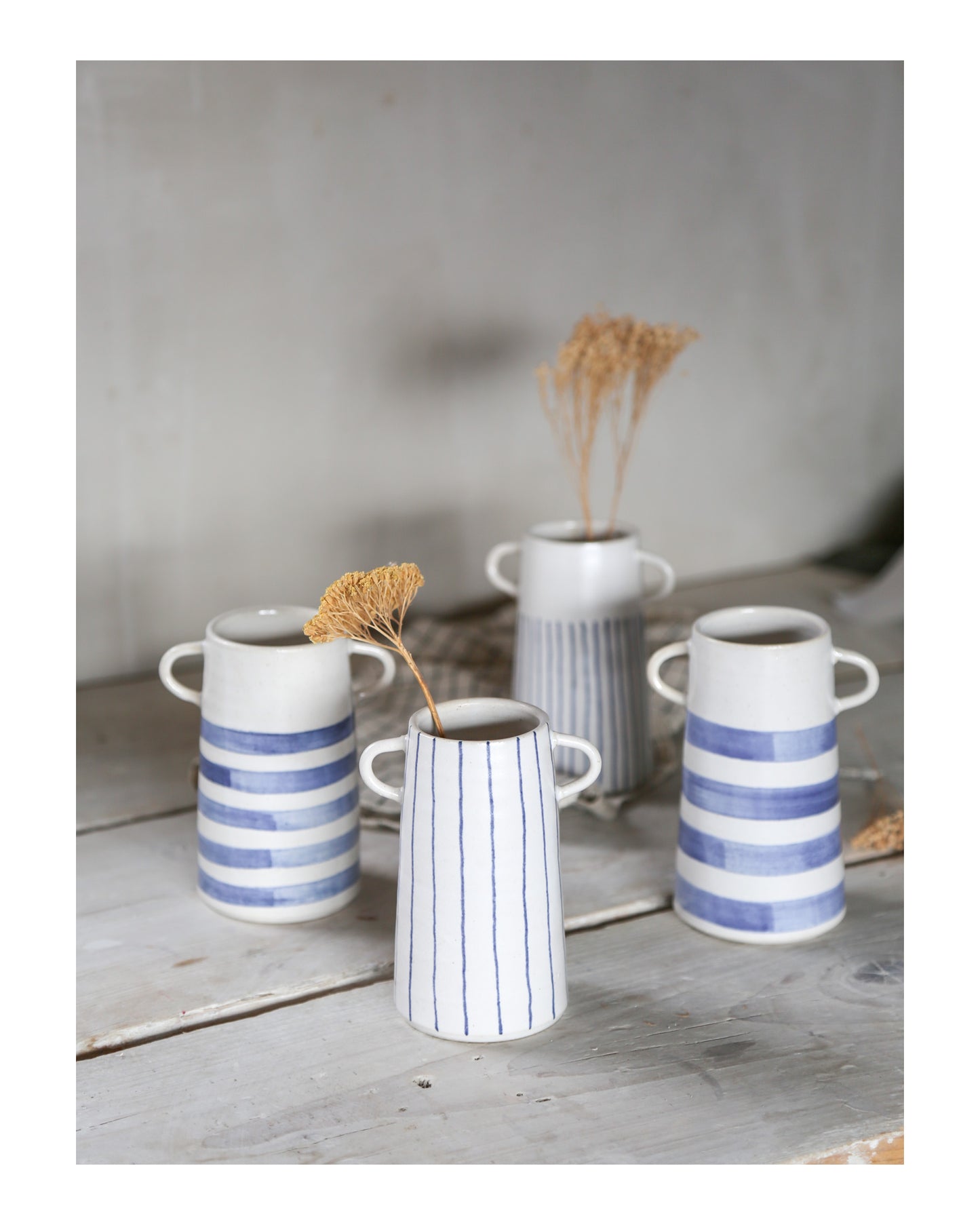 Horizontal Stripes Medium Vase with Little Handles