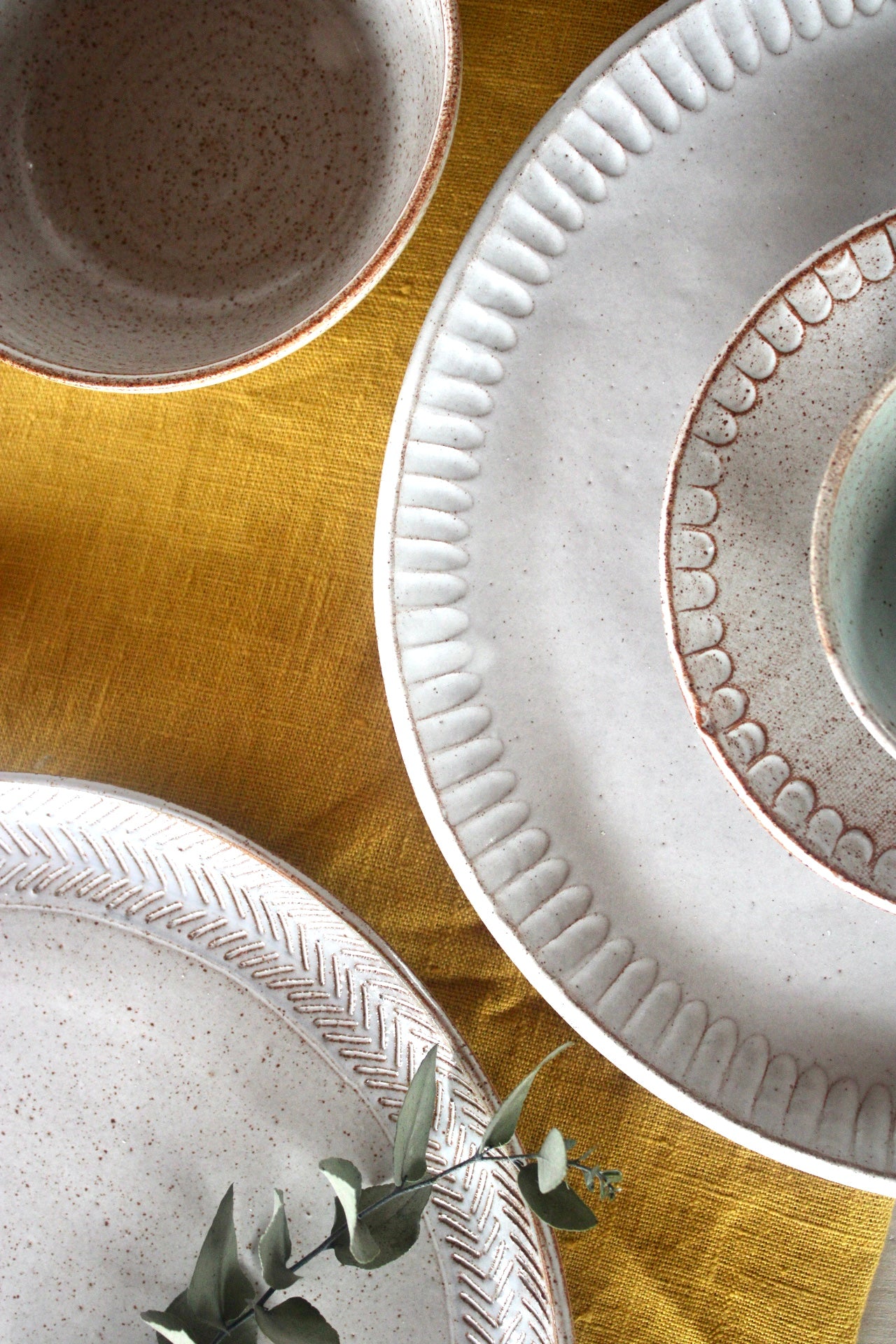 laura lane stoneware herringbone large serving plate 